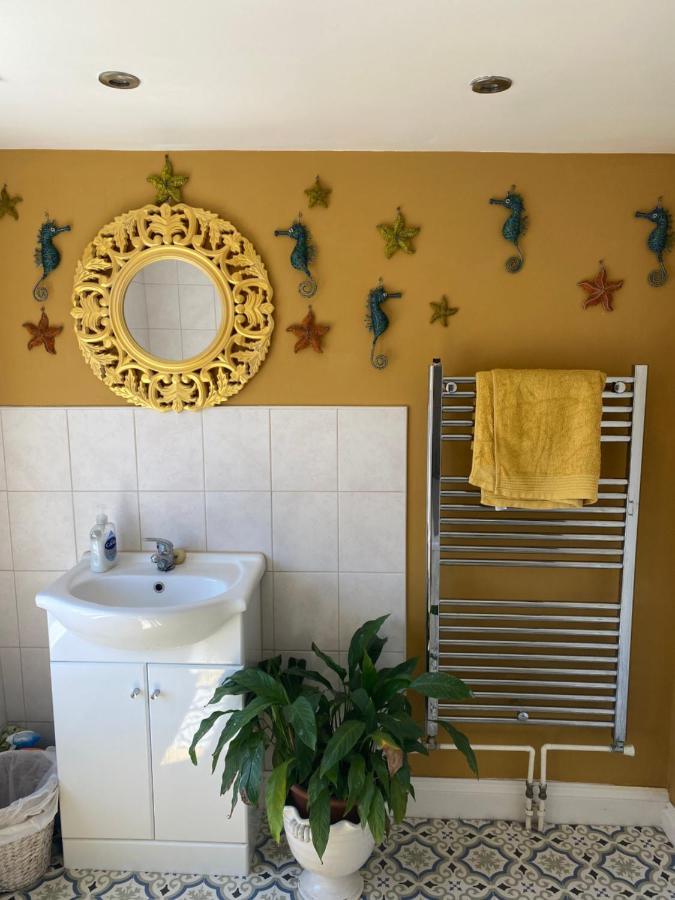 King Street Accomadation Margate Bagian luar foto