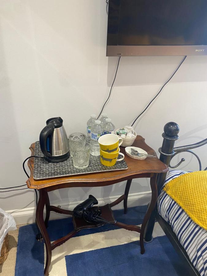 King Street Accomadation Margate Bagian luar foto